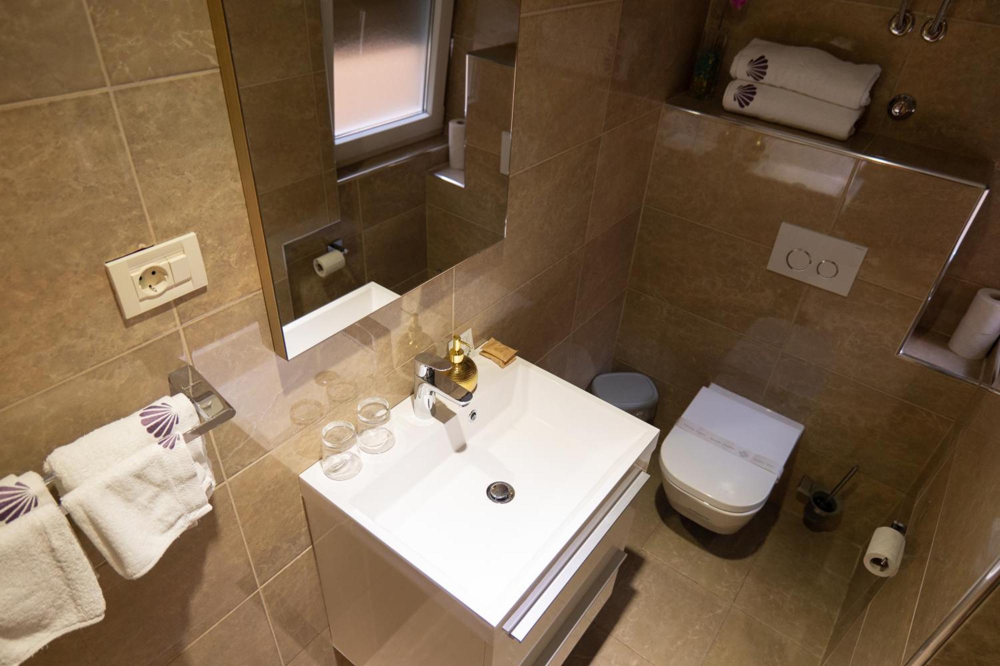 Scallop Rooms Self Check-In Zadar Ngoại thất bức ảnh